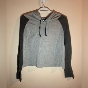 Women’s long sleeve